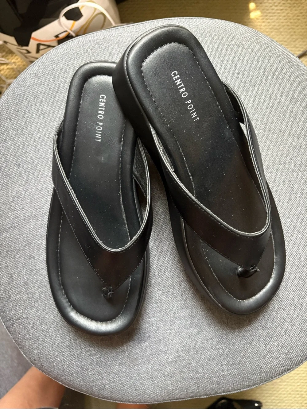 NWOT T-strap Thong Memory Foam Platform Lightweight Wedge Flip Flops
